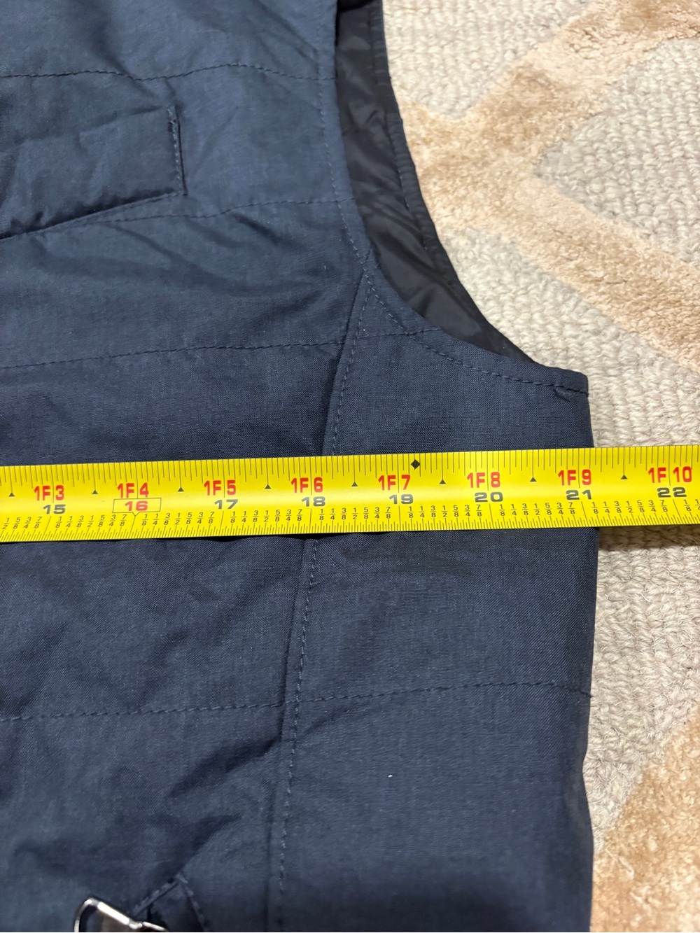Bloomingdale's Dark Navy Quilted Snap Vest - Picture 2 of 3